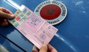 Patente senza fare l'esame di guida (e con documenti falsi): in 15 rischiano il processo. Indagini anche a Parma