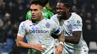 Inter travolgente a Reggio, 5-0 al Sassuolo e +8 sul Milan