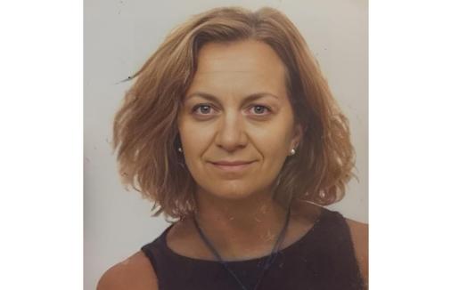 In tanti all'addio a Marzia Manara, aveva 58 anni. Il marito Daniele Archiani: &laquo;Grazie. Era una donna di cuore&raquo;