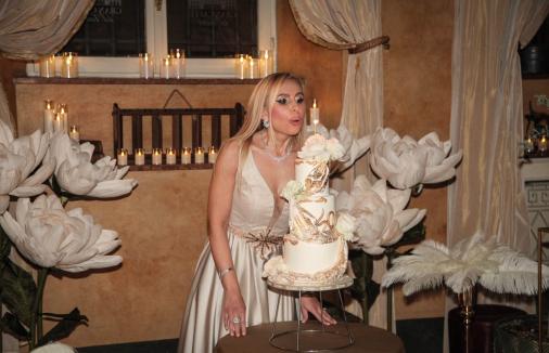 Tanti auguri Veronica Volpi: ecco chi c'era al compleanno della influencer parmigiana