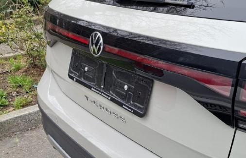 Fornovo, colpo da professionisti in una villetta: tre ladri su un'Audi nera con targa rubata poco prima