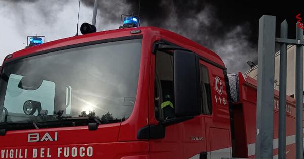 https://www.gazzettadiparma.it/resizer/600/315/true/2025_04_07/cb2ff0643c3b96e077529b099e964b80-1744046013293.jpg--fiamme_in_una_villetta_a_borgotaro__due_persone_intossicate__salvato_anche_il_loro_cagnolino.jpg?1744046013326