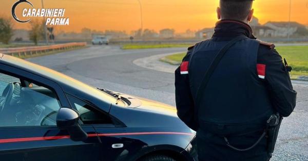 https://www.gazzettadiparma.it/resizer/600/315/true/2025_12_20/20.12.2025_Busseto_foto_di_repertorio-1766223539029.jpg--busseto__tenta_di_sfuggire_al_controllo_dei_carabinieri_ma_viene_fermato_e_trovato_in_possesso_di_un_coltello_a_serramanico__denunciato_40enne_italiano.jpg?1766223539048