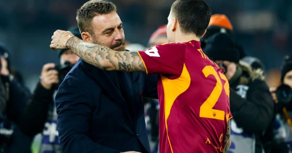 https://www.gazzettadiparma.it/resizer/600/315/true/2025_12_29/derossi-1767043456512.jpg--ritorno_amaro_a_roma_per_de_rossi__i_giallorossi_battono_il_genoa_3_1_e_superano_la_juve___17__giornata__risultati_e_classifica.jpg?1767043457053