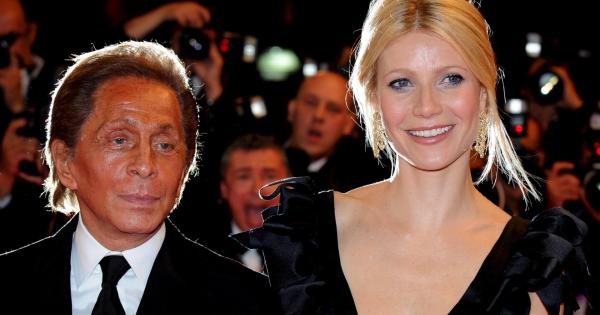 https://www.gazzettadiparma.it/resizer/600/315/true/2026_01_19/valentino_gwyneth-1768855100728.jpg--per_valentino_e_lutto_anche_a_hollywood__da_gwyneth_paltrow_a_cindy_crawford__ha_vestito_le_star_americane.jpg?1768855101173