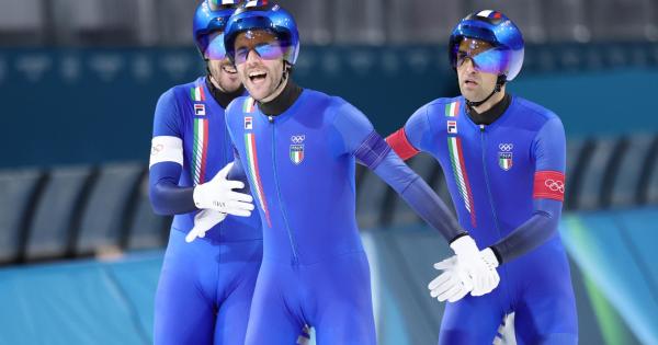 https://www.gazzettadiparma.it/resizer/600/315/true/2026_02_17/italia-1771342476662.jpg--pattinaggio_di_velocita__oro_dell_italia_nell_inseguimento_a_squadre.jpg?1771342477292