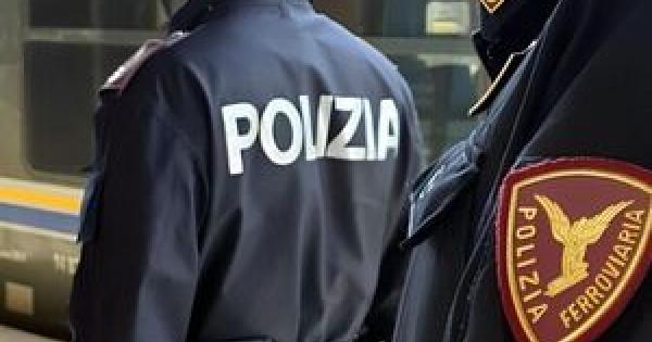 https://www.gazzettadiparma.it/resizer/600/315/true/2026_03_11/polizia-ferroviaria-1773218406069.jpg--parma__polizia_di_stato_sequestra_deposito_di_metalli_e_rifiuti_privo_di_autorizzazioni.jpg?1773218406083
