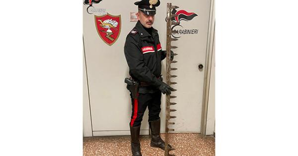 https://www.gazzettadiparma.it/resizer/600/315/true/2026_03_22/Carabinieri_Parma-1774169769658.jpg--parma__durante_la_lite_minaccia_e_ferisce_il_rivale_con_la_barra_falciante_di_una__falciatrice___denunciato_50enne_italiano.jpg?1774169769727