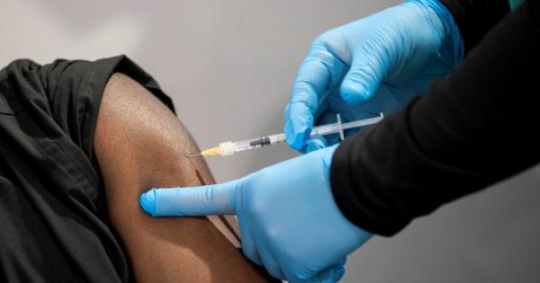 https://www.gazzettadiparma.it/resizer/600/315/true/gn4/33327/GN4_DAT_33327587.jpg--vaccinazione_antinfluenzale_gratuita_dal_1__gennaio_anche_a_parma_e_provincia.jpg