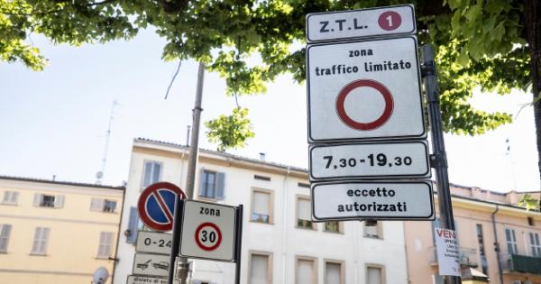 https://www.gazzettadiparma.it/resizer/600/315/true/gn4/47099/GN4_DAT_47099658.jpg--prorogati_al_31_gennaio_2026_i_permessi_di_transito_in_ztl_permessi_di_sosta_zpru.jpg