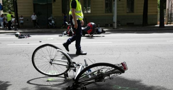 https://www.gazzettadiparma.it/resizer/600/315/true/gn4/48750/GN4_DAT_48750264.jpg--quanti_pericoli_per_chi_usa_la_bici__250_incidenti_e_quasi_tre_vittime_all_anno.jpg