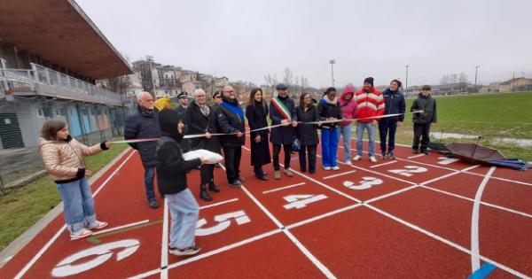 https://www.gazzettadiparma.it/resizer/600/315/true/gn4/49820/GN4_DAT_49820139.jpg--rinasce_la_pista_di_atletica__e_dedicata_a_paola_pigni.jpg