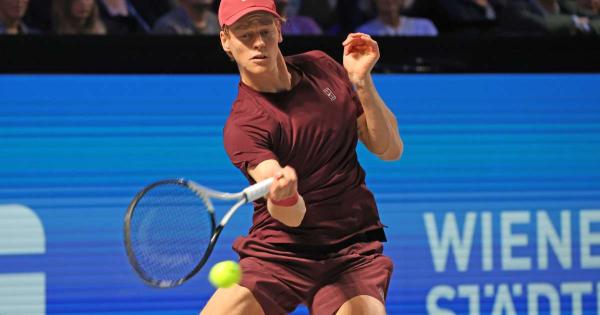https://www.gazzettadiparma.it/resizer/600/315/true/italpress/2025_10_25/1761405191243.jpg--sinner_batte_de_minaur_e_conquista_un_posto_in_finale_all_atp_500_di_vienna.jpg