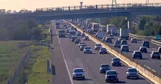 Autostrada, lunghe code tra Fidenza e Campegine. Traffico rallentato anche in A15 tra Berceto e Pontremoli
