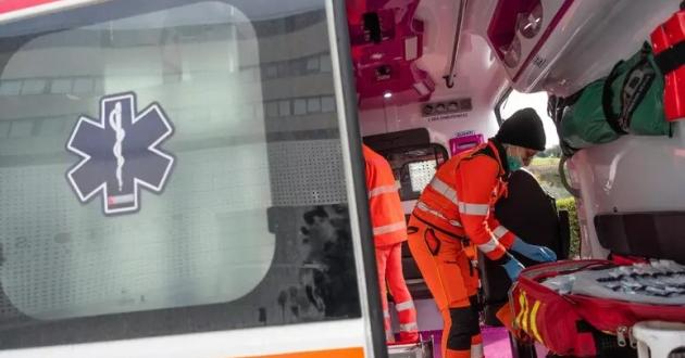 Arriva sanguinante in ospedale e muore, indaga la procura