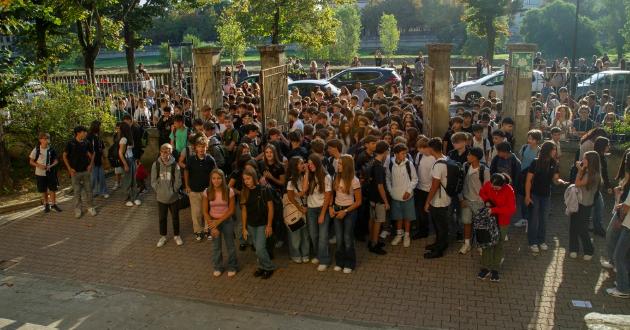 Il primo giorno di scuola dedicato all'impegno per la pace