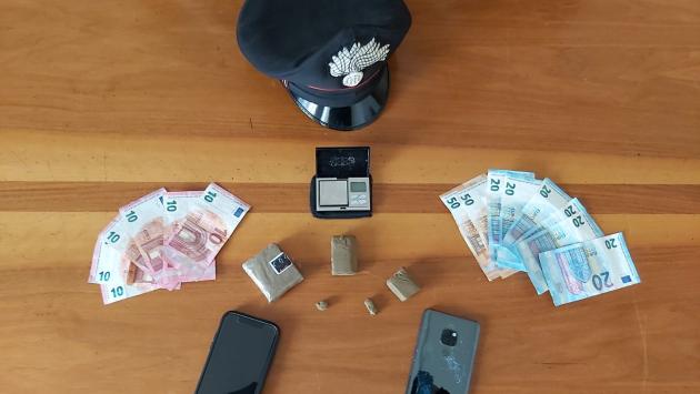 Spaccio, un arresto