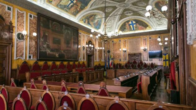 Centrosinistra, primo summit sul candidato  sindaco  Ma  dentro il  Pd resta la spaccatura sulle primarie