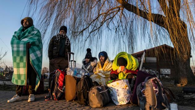 Ciac sui profughi dall’Ucraina: “Frontiere aperte, abbandonare sistema emergenziale e puntare su accoglienza pubblica, integrata e diffusa”