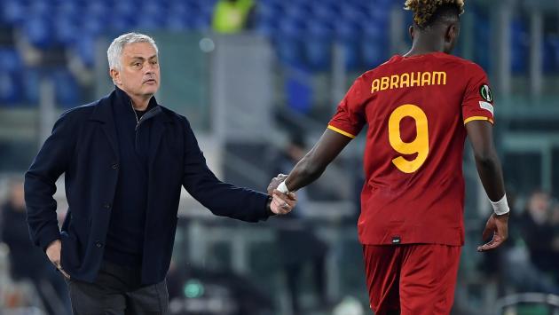 Abraham regala la qualificazione alla Roma al 90': 1-1 col Vitesse