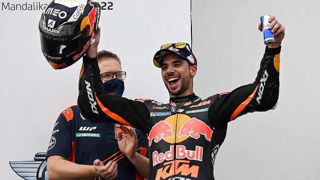 Indonesia; vince Oliveira su KTM