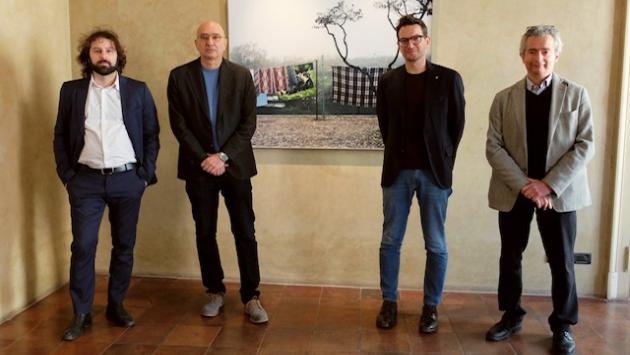 Il filo e il fiume. La mostra di Paolo Simonazzi dal 26 marzo all’8 maggio a Palazzo Pigorini