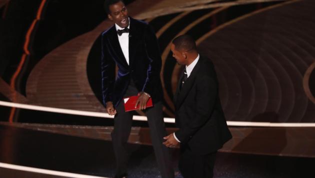Will Smith (in attesa di sanzioni) si scusa ancora con l'Academy