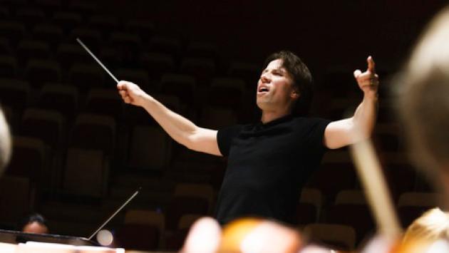 Filarmonica Toscanini a Parma e Modena con Viktoria Mullova