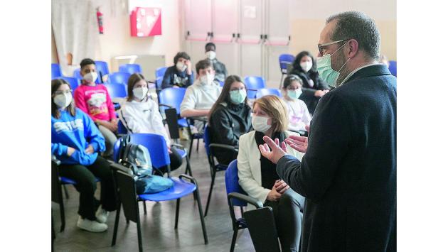 La «Gazzetta nelle scuole», il nostro quotidiano vola in classe