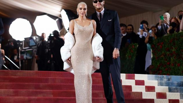 Met Gala: fa discutere la dieta di Kim Kardashian (solo verdure per entrare nel vestito di Marylin)