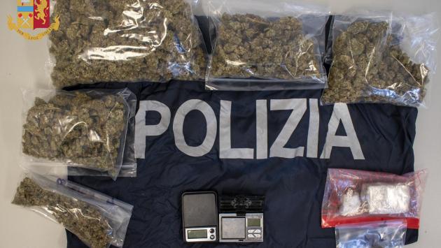 Stretta antidroga. Intensificati i servizi di contrasto allo spaccio di sostanze stupefacenti. Due arrestati e due denunciati.