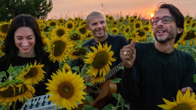 «Bugie d'autore» per evadere dalla realtà: l'album d'esordio de «Il Peggio è Passato»