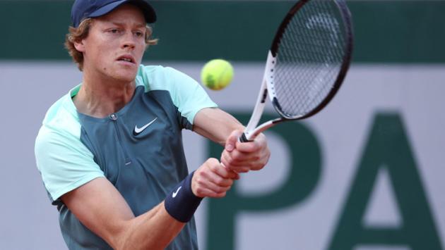 Torneo di Halle: Sinner batte Sonego e passa ai quarti