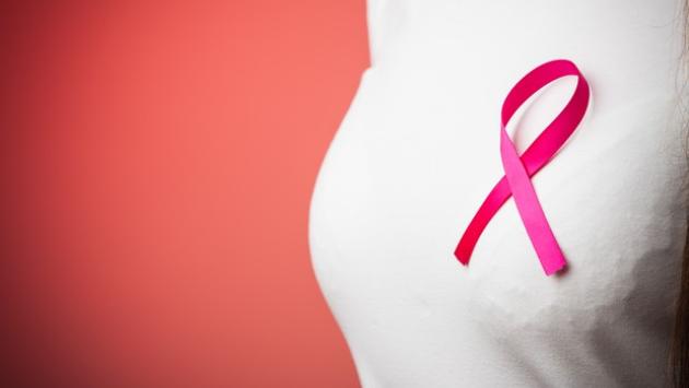 Tumore seno, test sangue dice subito se cura va bene