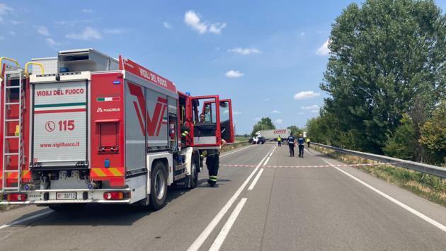 Frontale auto camion