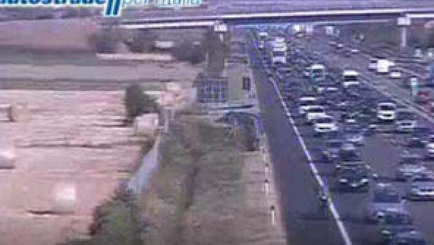 Traffico in aumento sulle autostrade. A15: rallentamenti fra Aulla e il nodo con l'A12