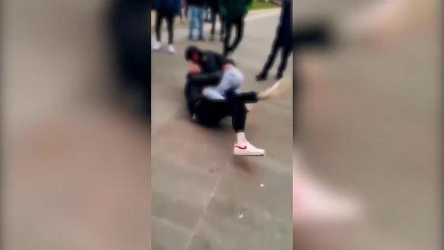 Quei giovani tutti social , violenza e sangue