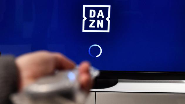 Dazn, problemi con le partite di A:  "Seguitele su Instagram"