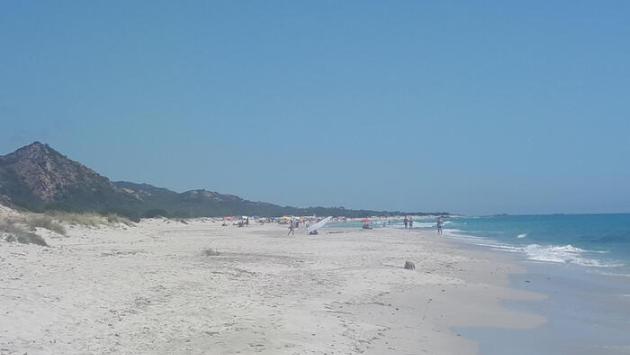 Rissa e coltellate in spiaggia a Olbia: grave un 35enne