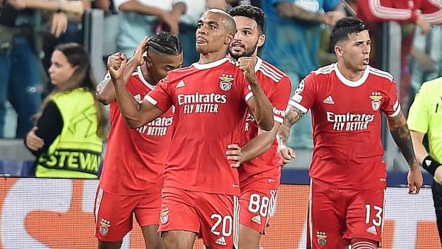 Champions League:  il Napoli batte il Glasgow Ranger (2-0). La Juve perde in casa con il Benfica (2-1)