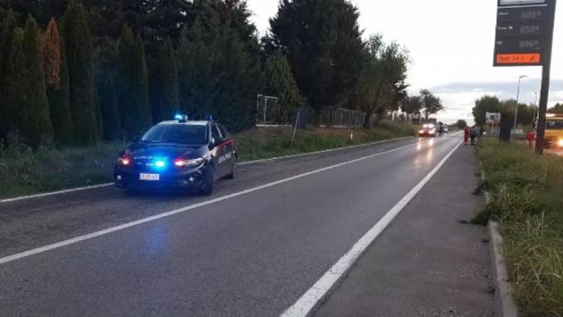 Auto investe e uccide 25enne in monopattino nel torinese 
