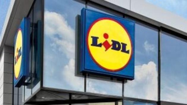 Tentato furto presso  supermercato LIDL . Denunciata  donna italiana 