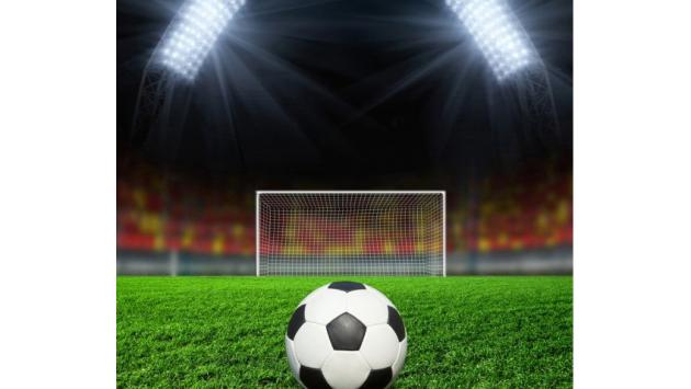 'Negretto' a calciatore 16enne, la sua squadra lascia il campo