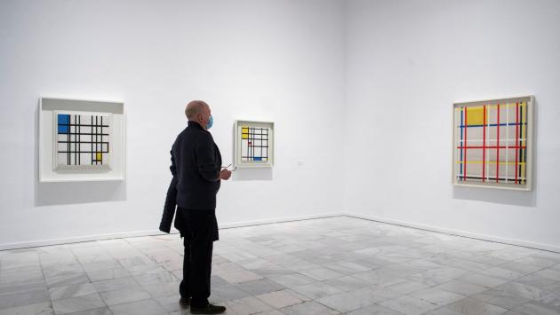 Dopo 75 anni si accorgono che il quadro di Mondrian è esposto capovolto