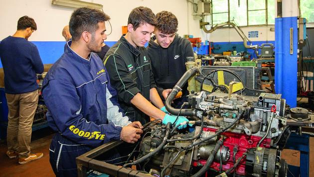 Scuola e mondo del lavoro:  la forza  dei professionali 