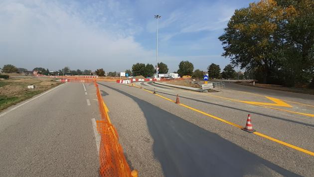 Fontevivo: da lunedì chiuso il collegamento fra la provinciale 11 e la strada comunale in direzione Cepim