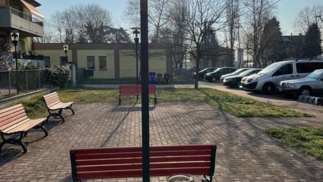 Coniglietto al parco ucciso da un grosso  cane