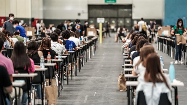 Ad aprile e luglio l'accesso ai corsi laurea numero chiuso, come Medicina.  Si potranno fare le due prove e scegliere quella con il miglior punteggio