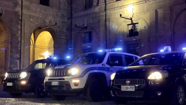 Spaccio di droga, guida in stato di ebbrezza, coltello a serramanico: 5 denunciati a Parma
