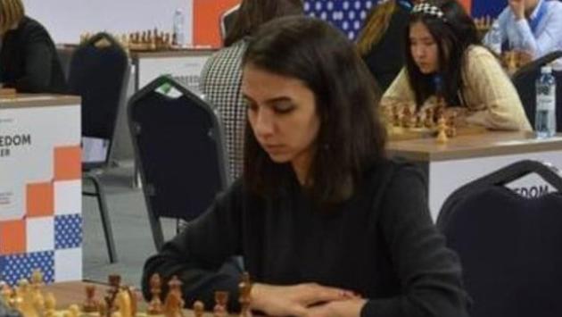 Sara Khadim al-Sharia, "la scacchista senza velo" intende trasferirsi in Spagna